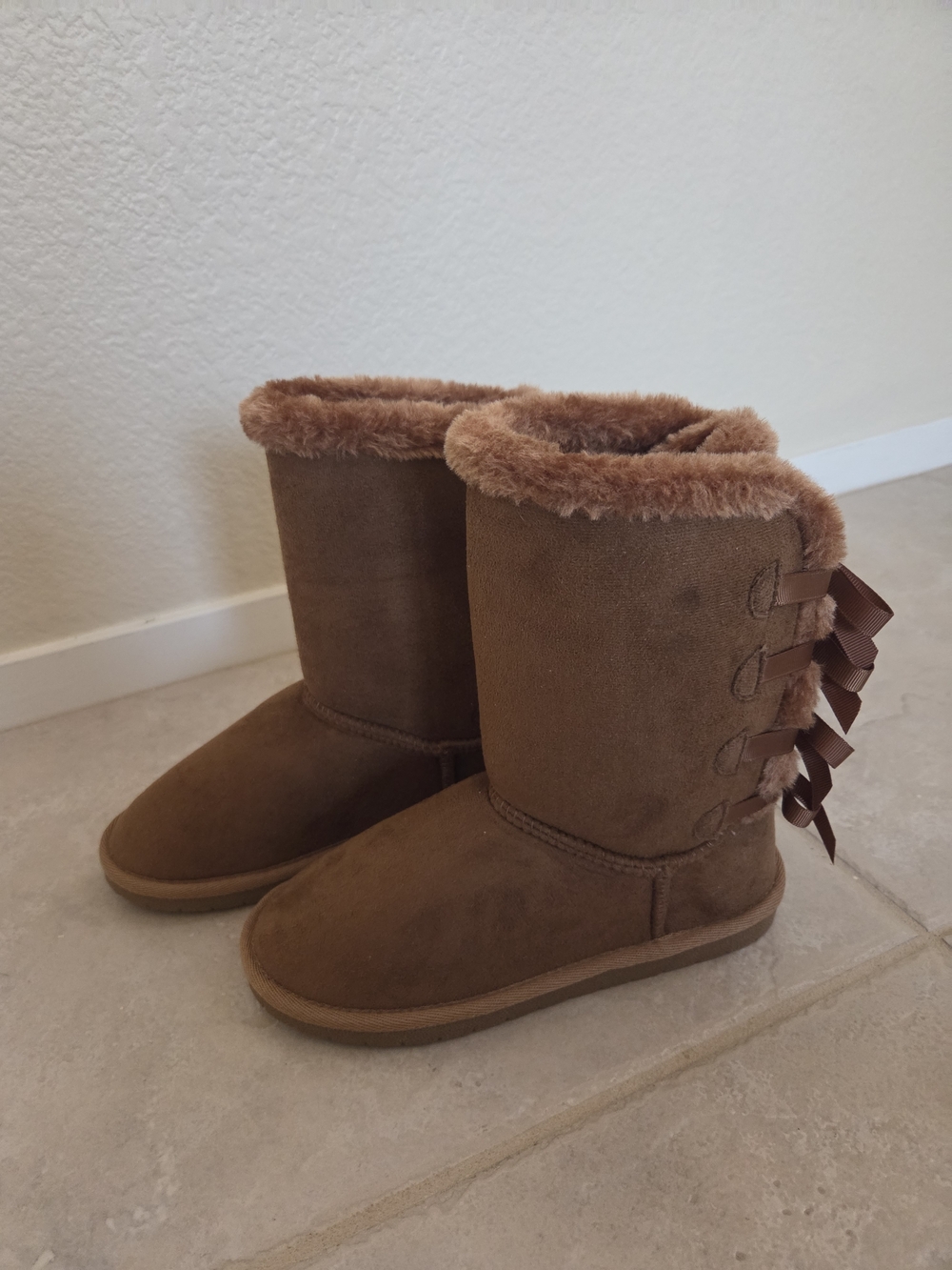 Faux Suede Fur-Lined Ankle Boots with Ribbon Back